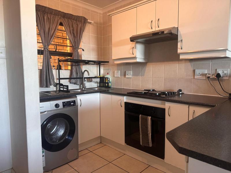 2 Bedroom Property for Sale in Fairview Golf Estate Western Cape